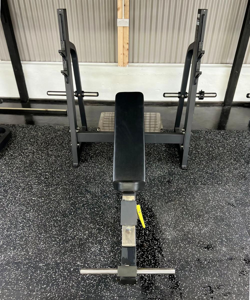 Incline bench sales press on floor