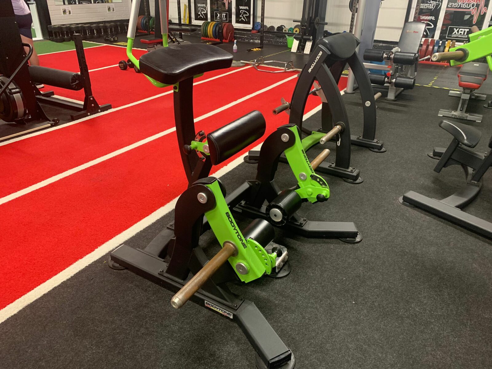 bodytone unilateral hamstring curl machine